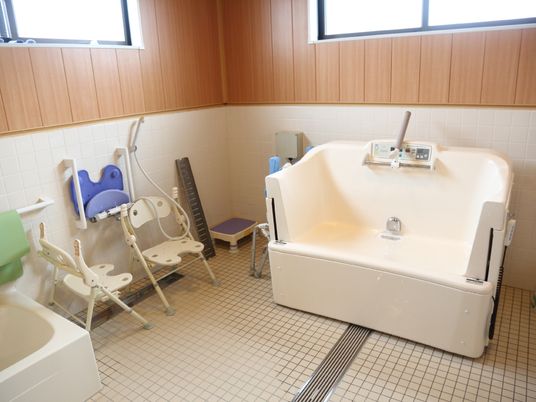 バリアフリー浴室設備