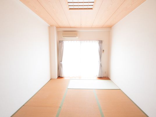 和室の清潔な居室