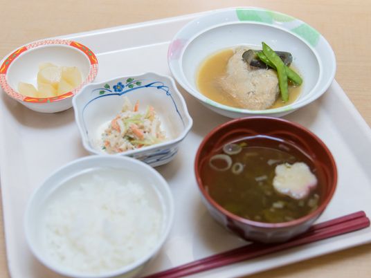 和食の食事セット