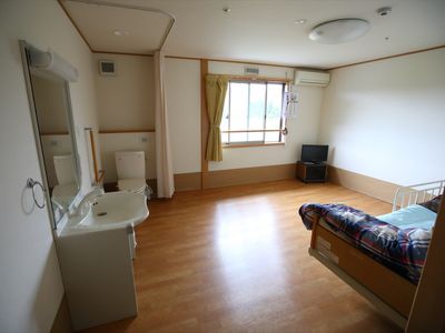 居室の手入れされた内観