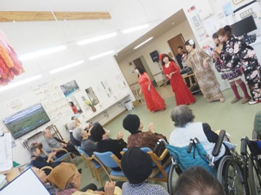 イベントが行われる多目的室