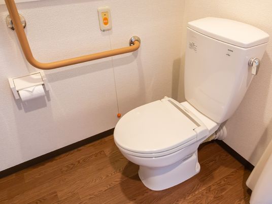 バリアフリー対応のトイレ