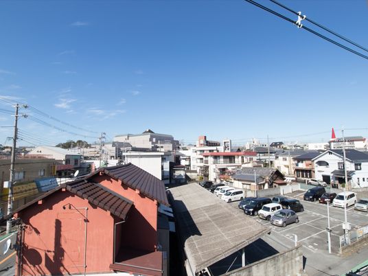 町並みと青空