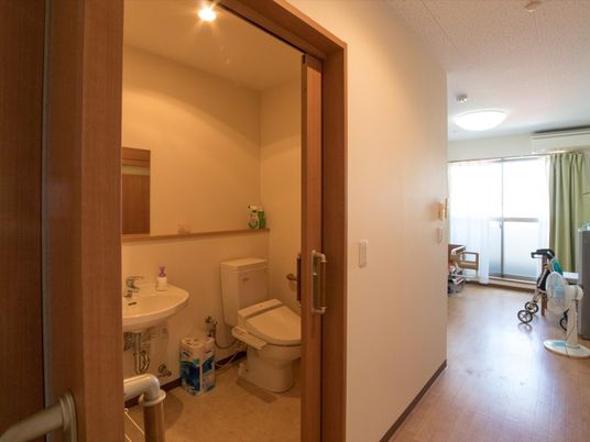 居室入口の洗面トイレ