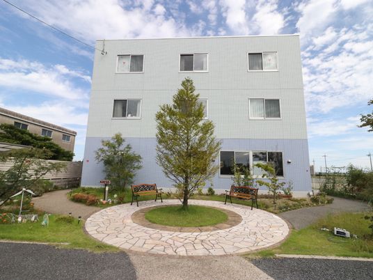 清潔感ある建物外観