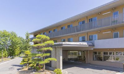 落ち着いた雰囲気の外観