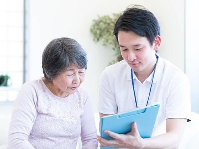 利用者支援するスタッフ