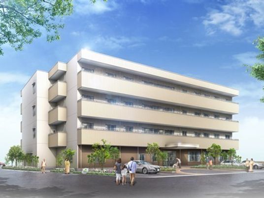 明るい外観の建物