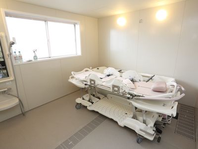 清潔な浴室設備