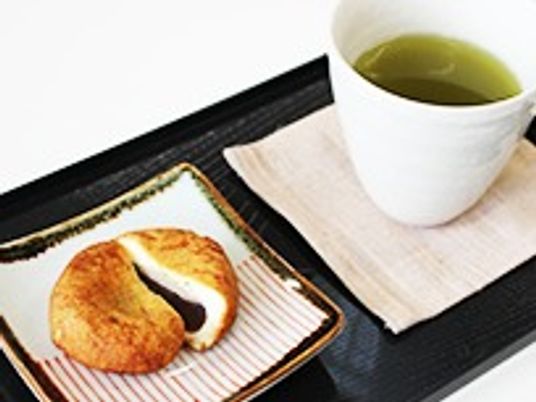 おやつとお茶のセット