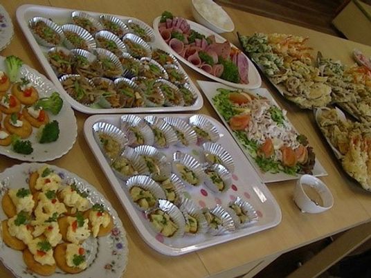 色鮮やかな料理の数々