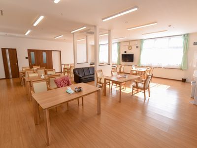 広々とした快適な居間
