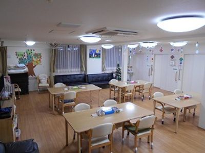 広々とした食堂の様子