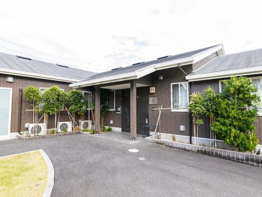 清潔感ある施設外観