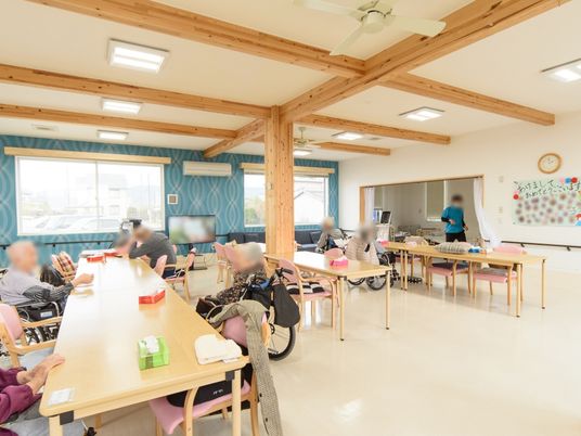 にぎやかな共有エリア