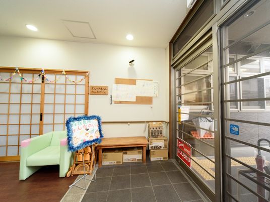 和風デザインのエントランス