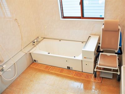 バリアフリー浴室設備