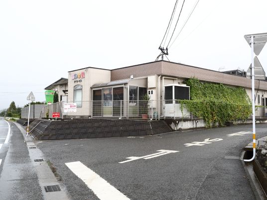 施設の外観写真