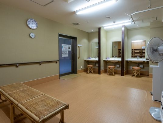 広い洗面所