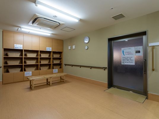 機能訓練室の廊下