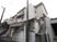 建物の外壁と階段
