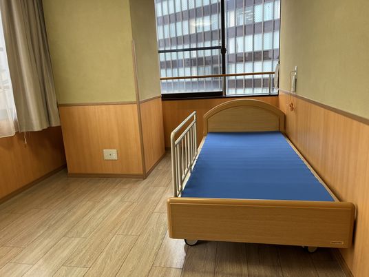 シンプルで機能的な居室