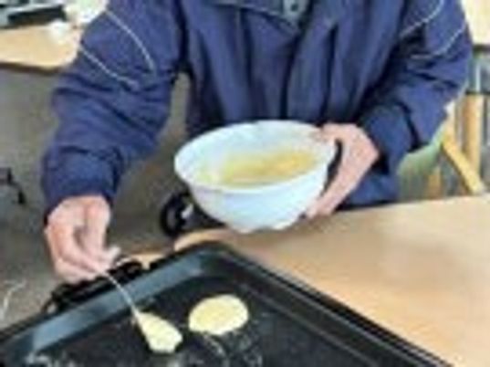 食事準備中の様子
