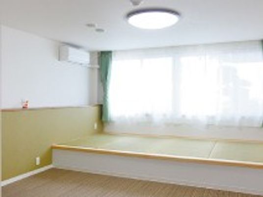 柔らかな光の居室