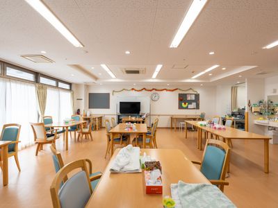 広々とした空間ラウンジ