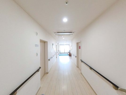 明るい廊下