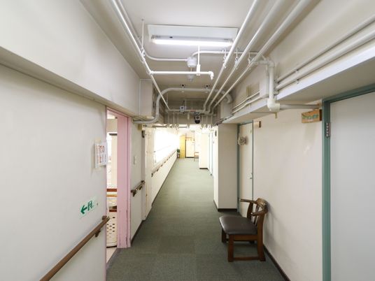 清潔感のある廊下
