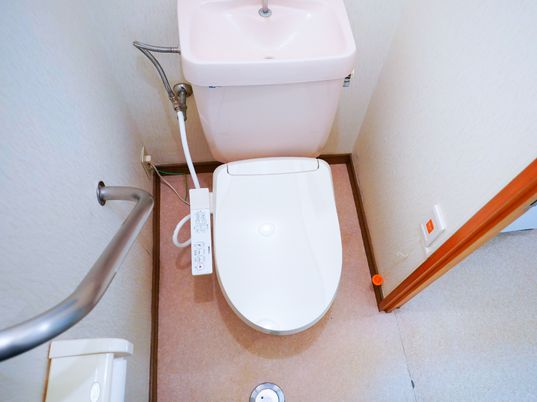 清潔感あるトイレ設備