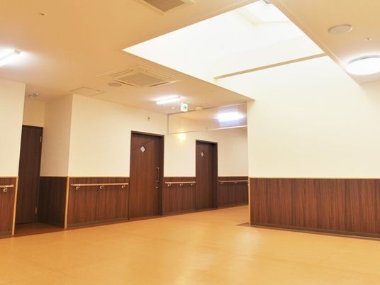 広々とした廊下