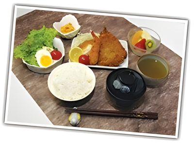 調理された健康的な食事内容