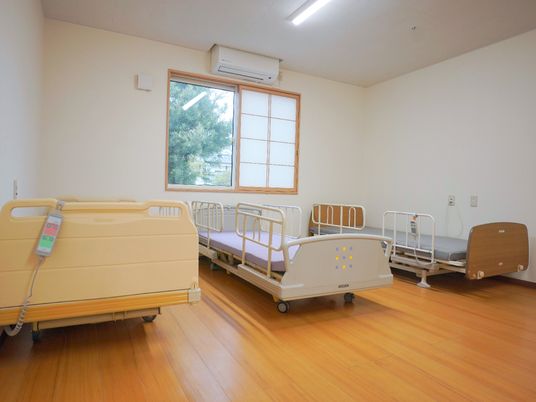 綺麗な広々した居室