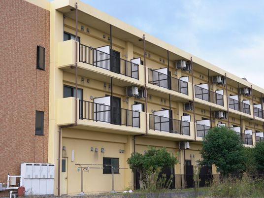 3階建ての外観
