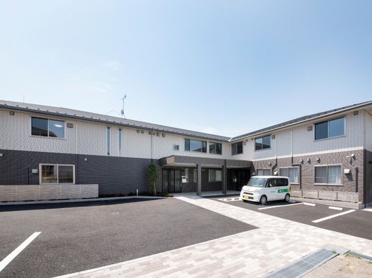清潔感ある施設外観