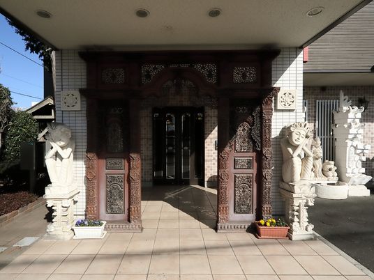 装飾のエントランス