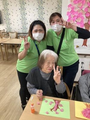 幸せそうな表情の方々