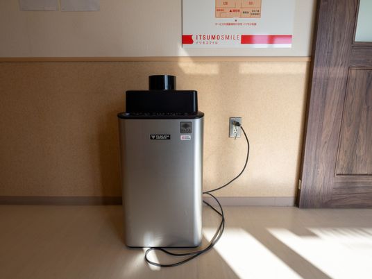 電源につながれた機器
