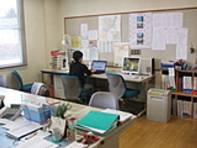 スタッフの作業風景