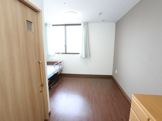 清潔な居室の一角
