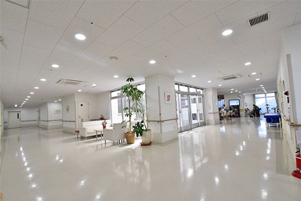 明るい廊下