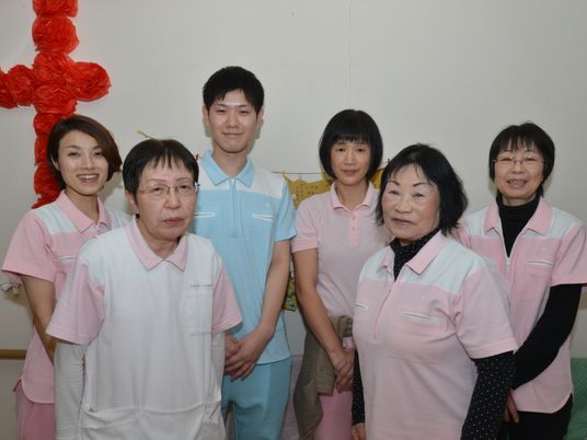 スタッフ集合写真