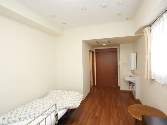  居室の明るい一角 