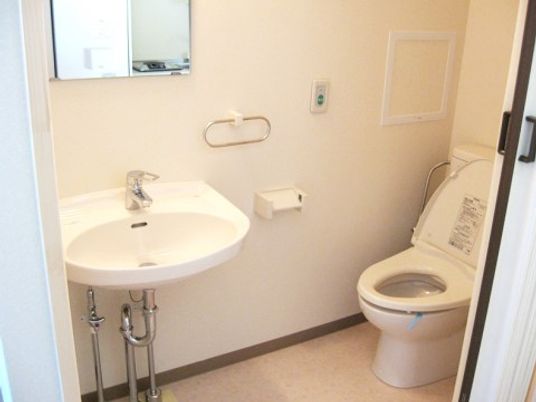 清潔なトイレの様子