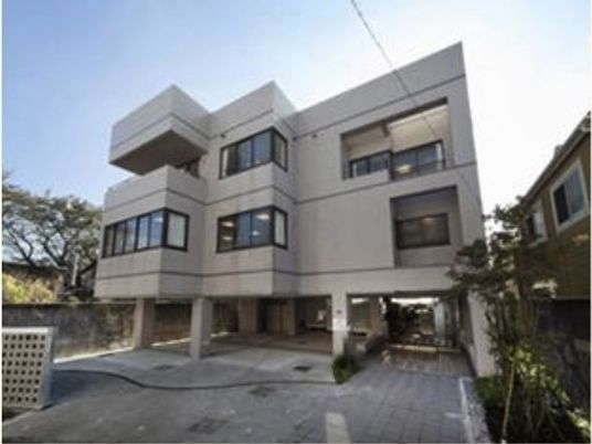 快適な外観の建物