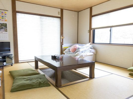和室の居室内観