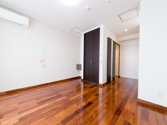洗練された居室の一角