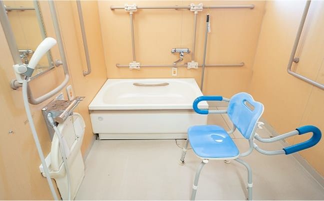 介護用の洗浄浴室